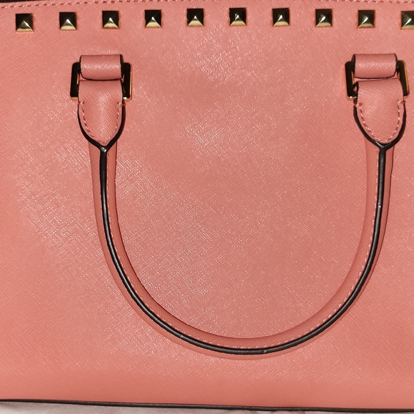 Michael Kors Selma crossbody - Picture 2 of 8